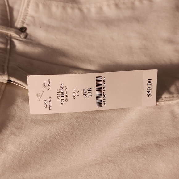 Jeans - Picture 3 of 5